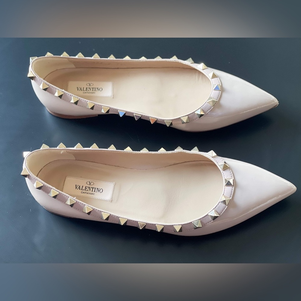 Authentic valentino rockstud